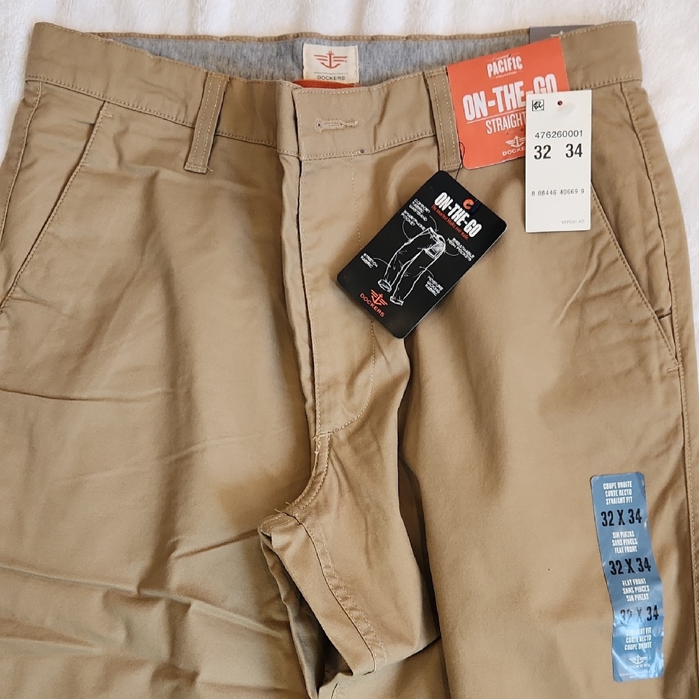 Pacifica Men's Khaki Chinos
